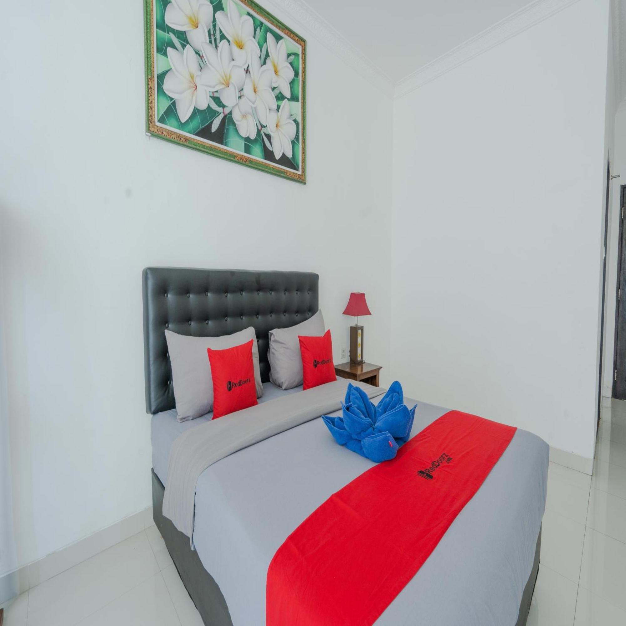 Reddoorz @ Uluwatu Suites Εξωτερικό φωτογραφία